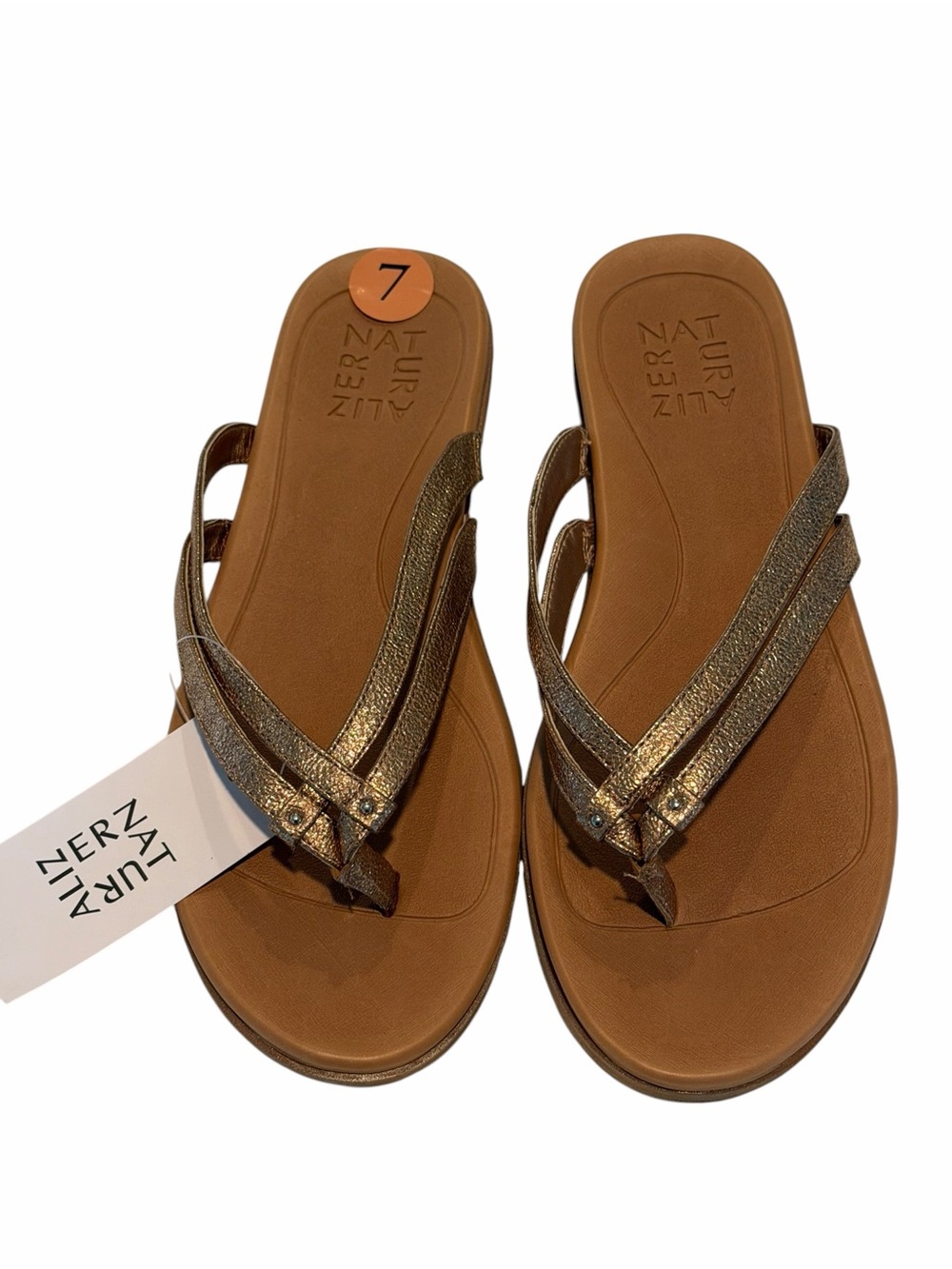 Naturalizer Daisy Rose Gold Metallic Flip Flop Sandals Comfort Thong 7 NWT